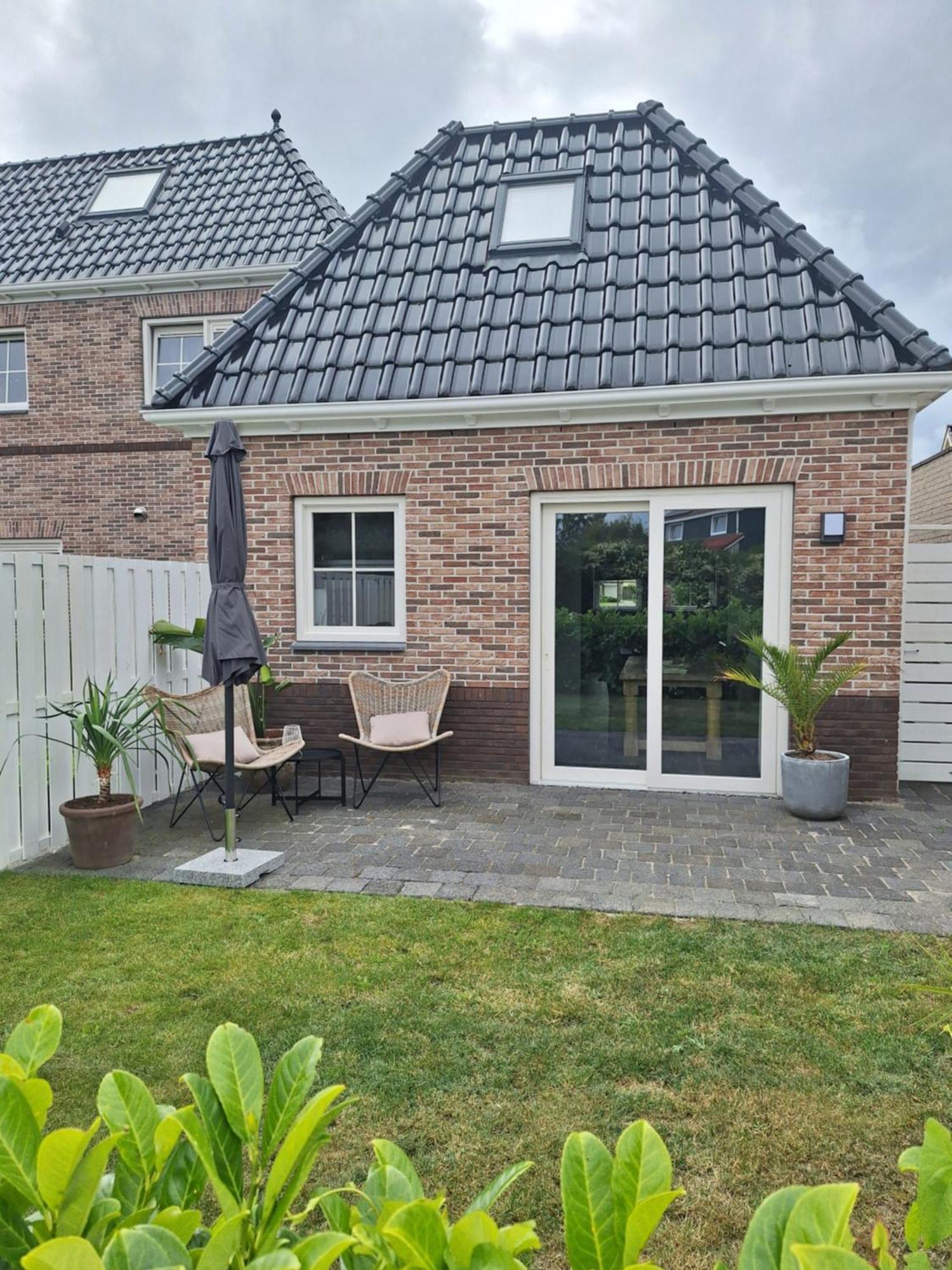 Birdhouse Texel Bed & Breakfast De Koog  Exterior photo